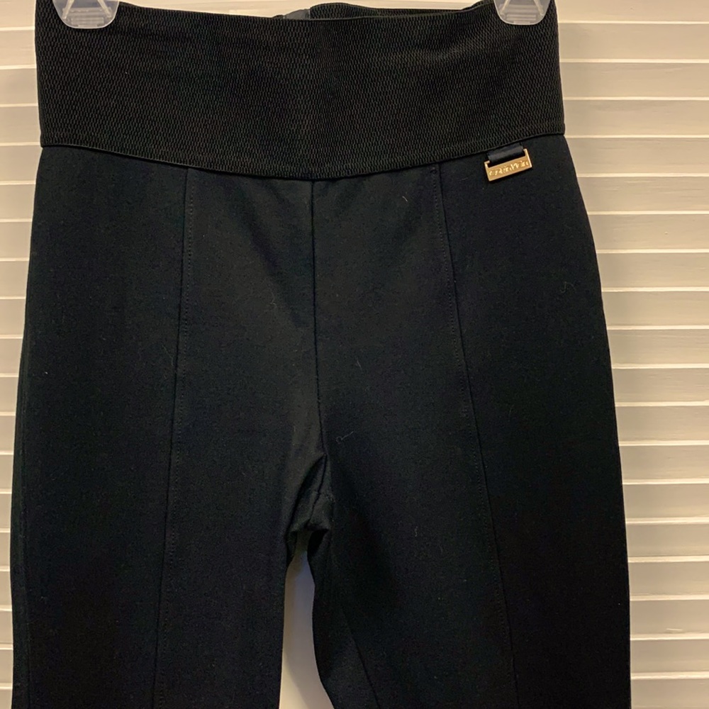 Black leggings— Calvin Klein size small